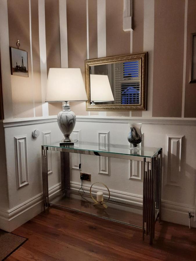 Villa Lytham Luxury Lytham St Annes Esterno foto